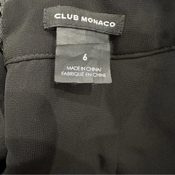 {preloved} Club Monaco Black Textured Mini Skirt - Picture 3 of 4